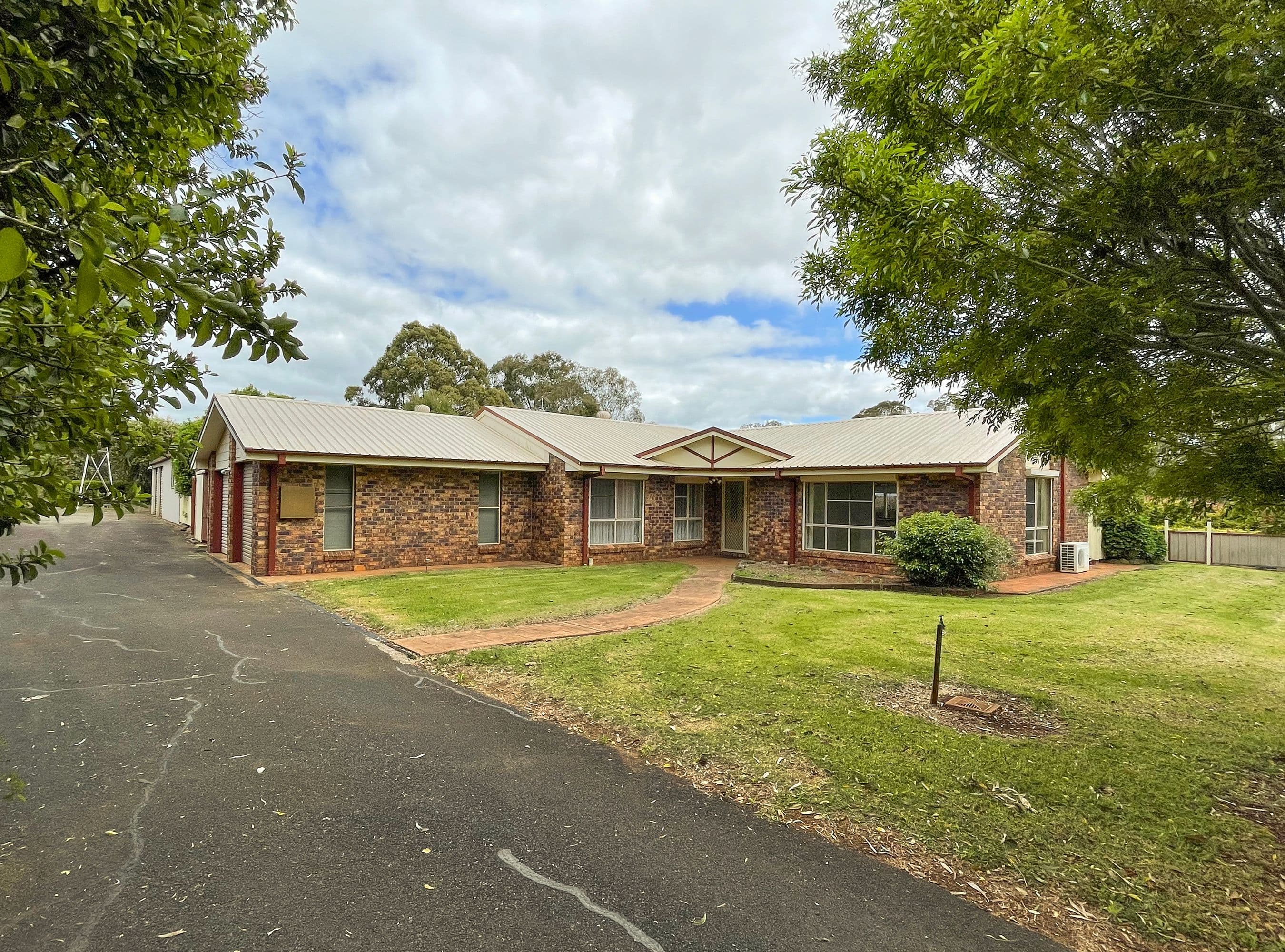 8 Melric Court, Geham QLD 4352, Geham - Thumbnail 2