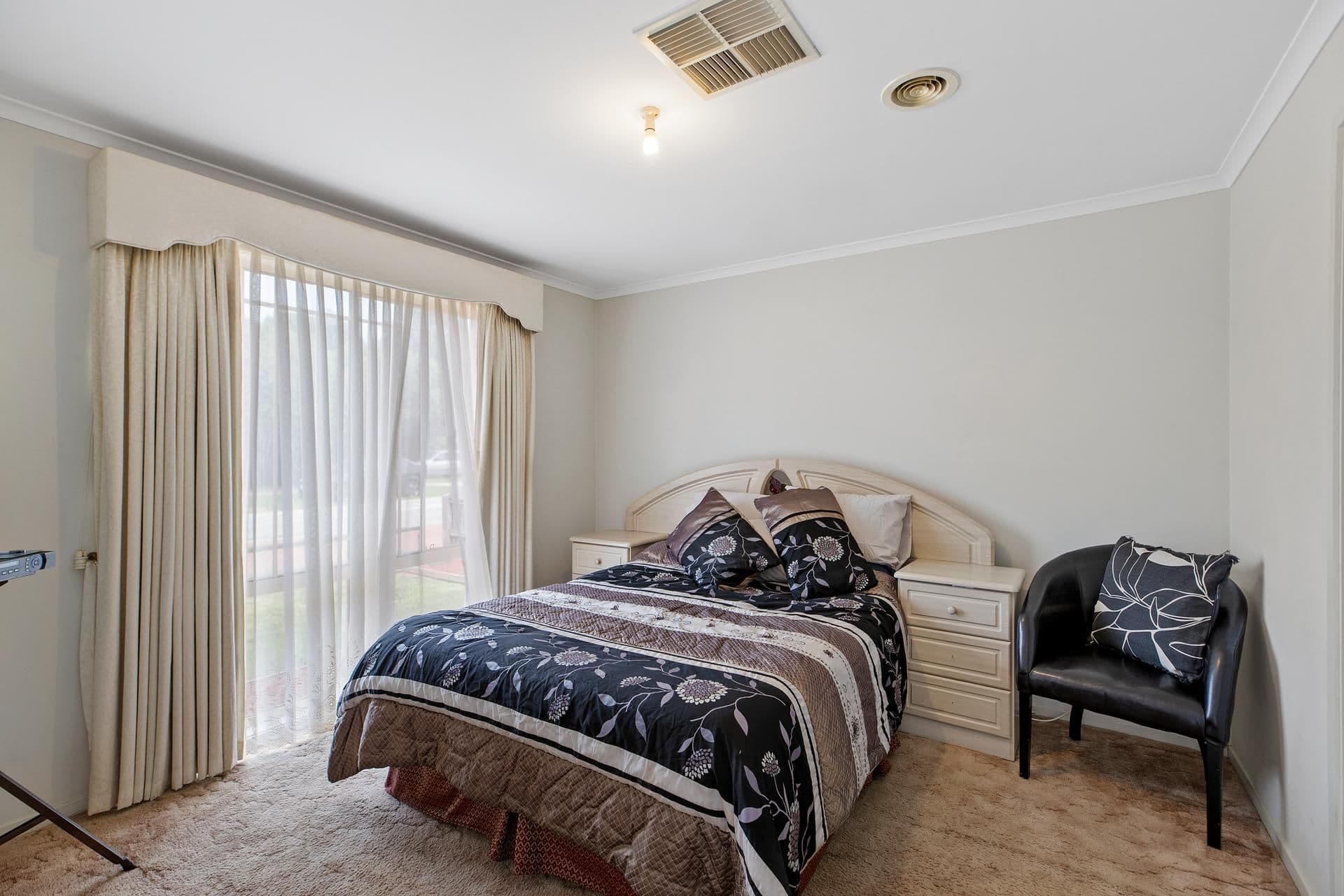 14 Waradgery Drive, Rowville VIC 3178, Rowville - Thumbnail 7
