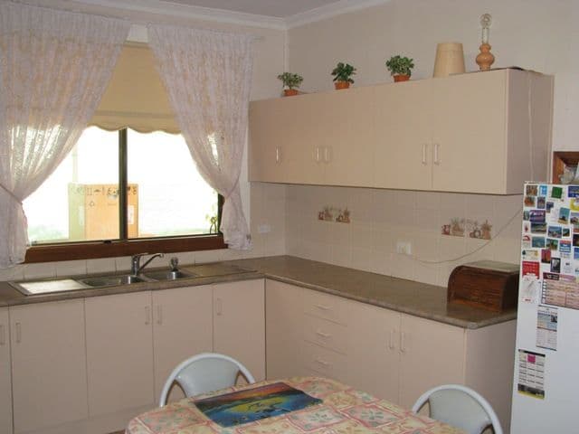 12 Pascoe Terrace, BARMERA SA 5345, Barmera - Thumbnail 5