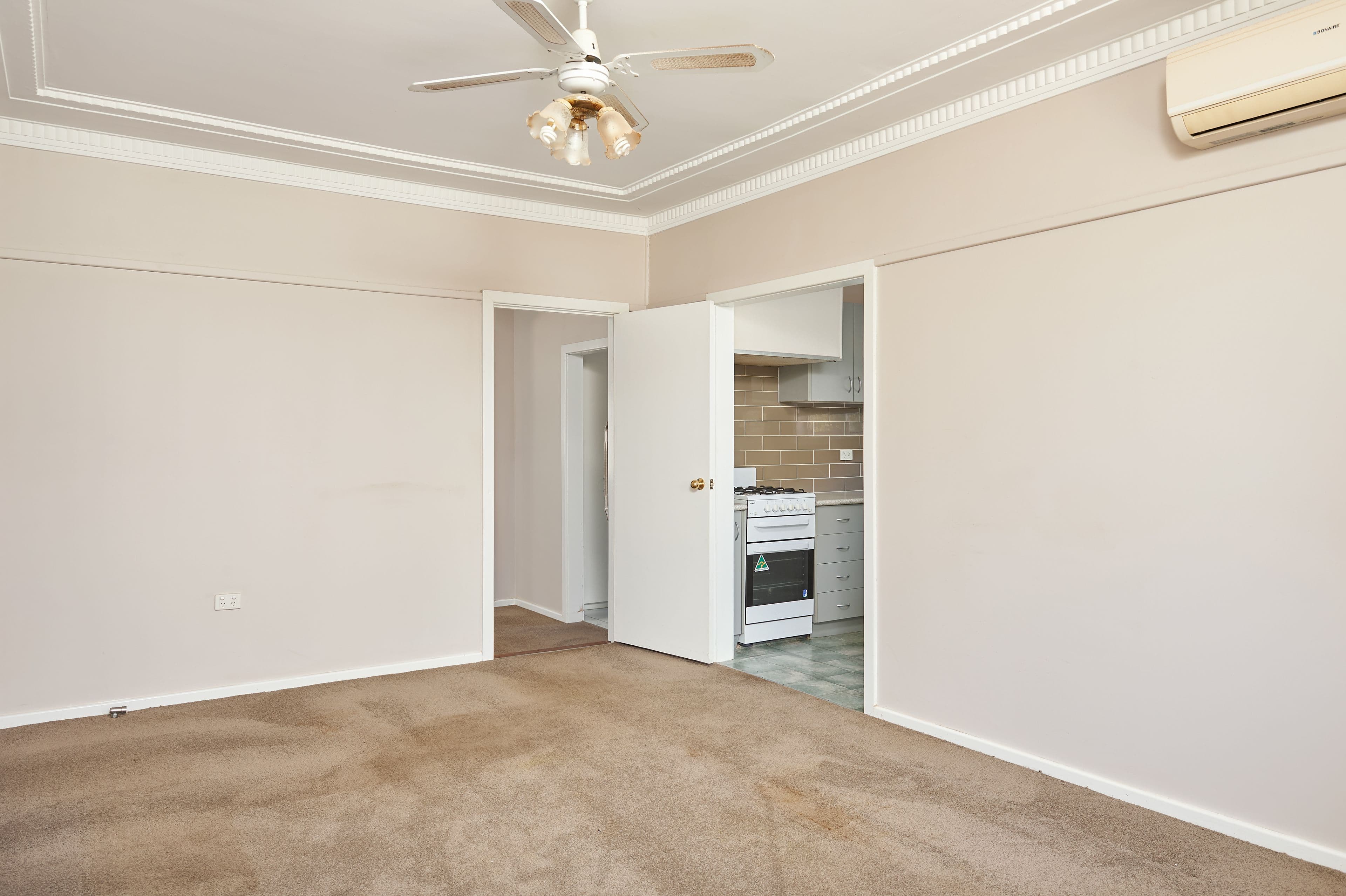13 Mill Street, North Wagga Wagga NSW 2650, North Wagga Wagga - Thumbnail 5