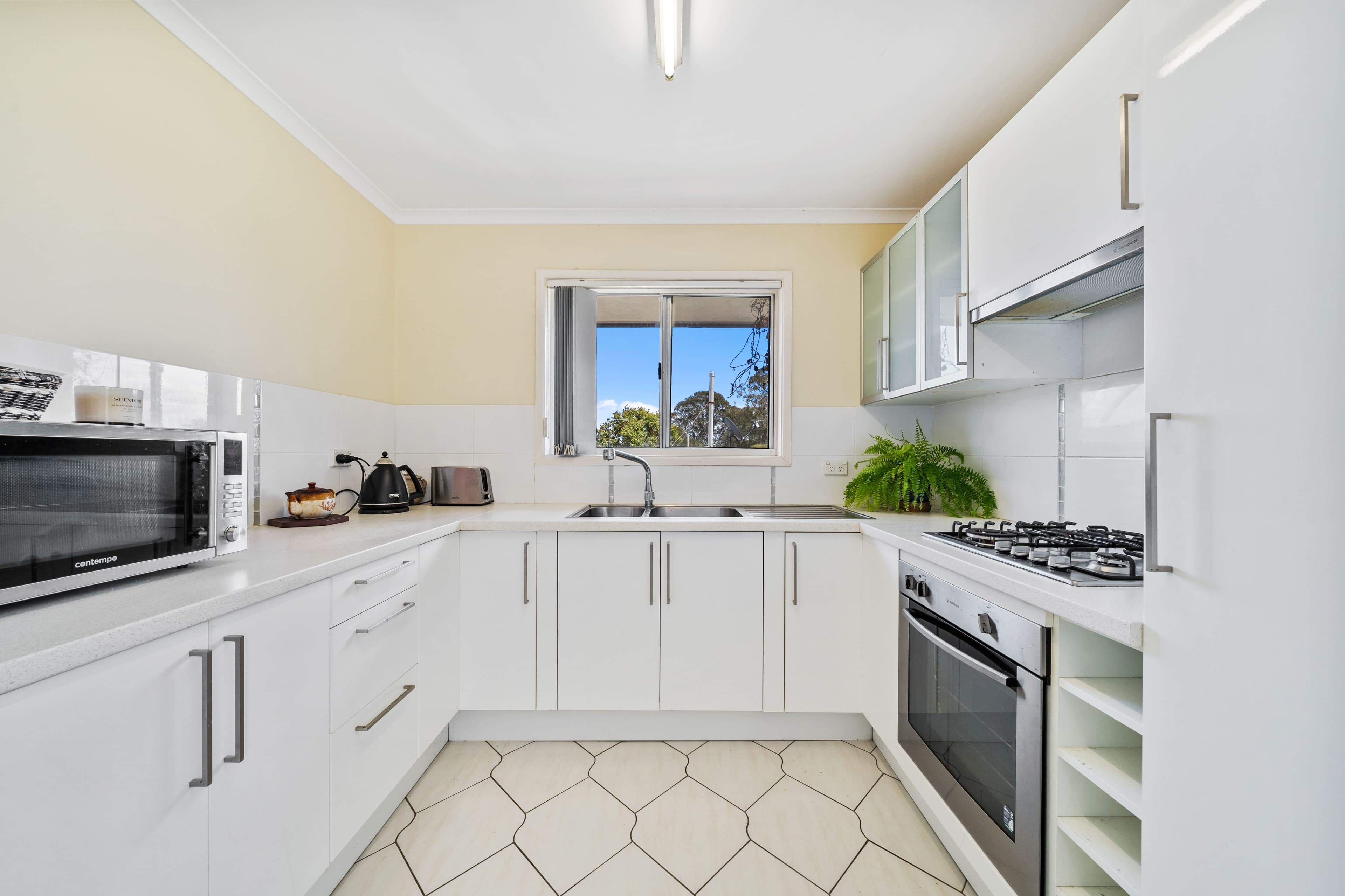 13 Beverley Street, Beenleigh QLD 4207, Beenleigh - Thumbnail 8