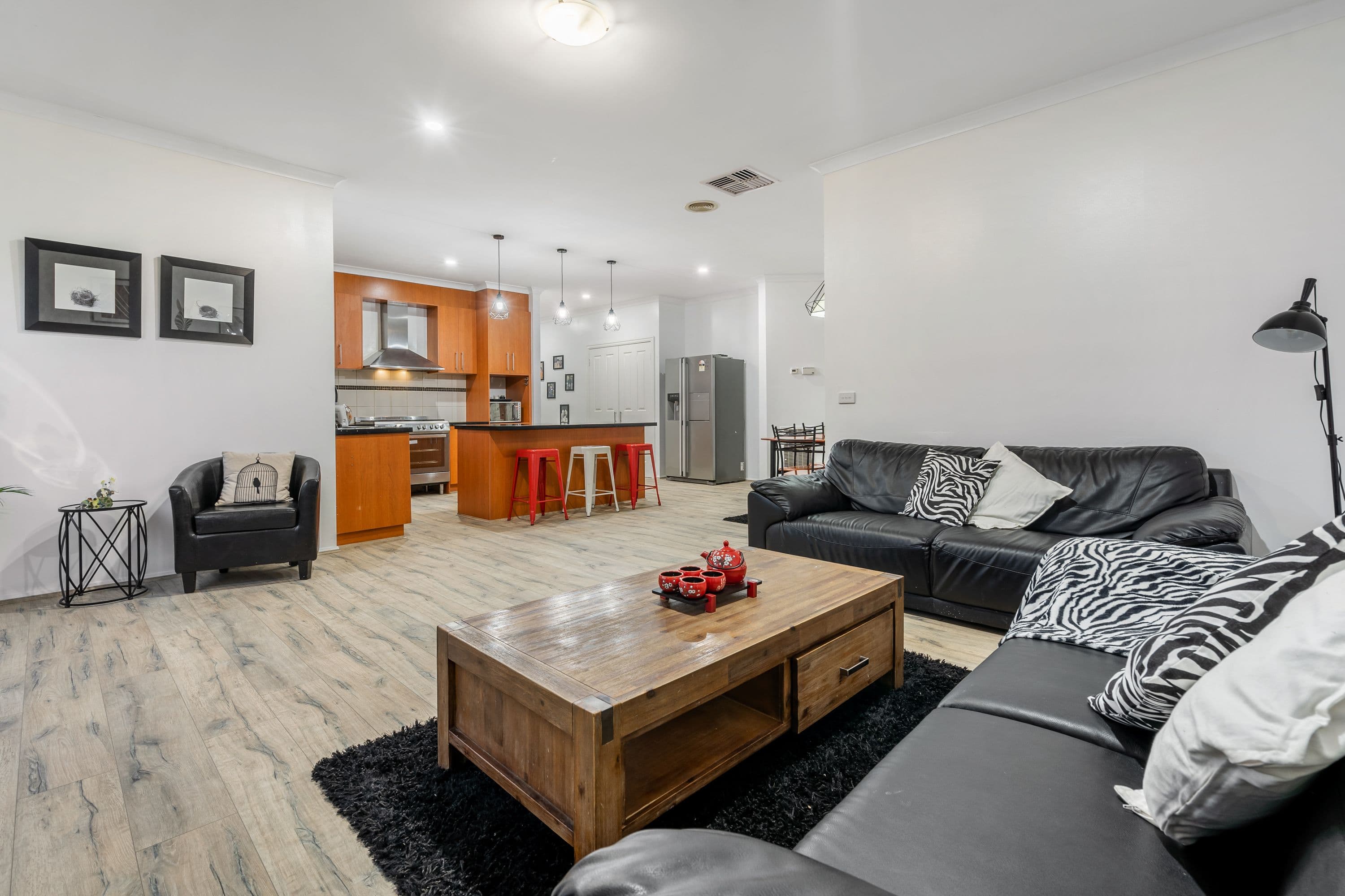 16 Kinglake Crescent, Craigieburn VIC 3064, Craigieburn - Thumbnail 7
