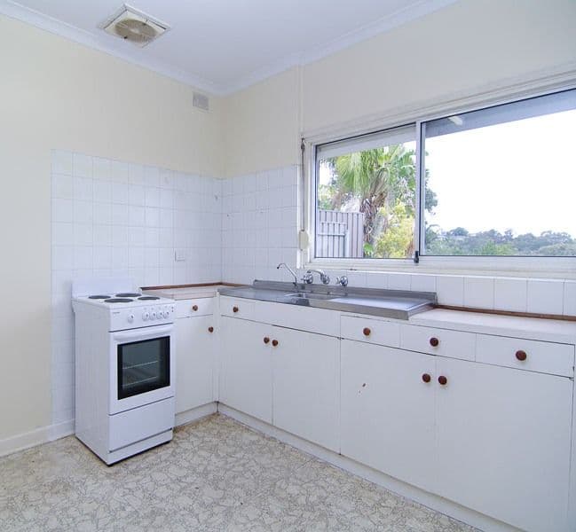 106 Shepherds Hill Road, BELLEVUE HEIGHTS SA 5050, Bellevue Heights - Thumbnail 5