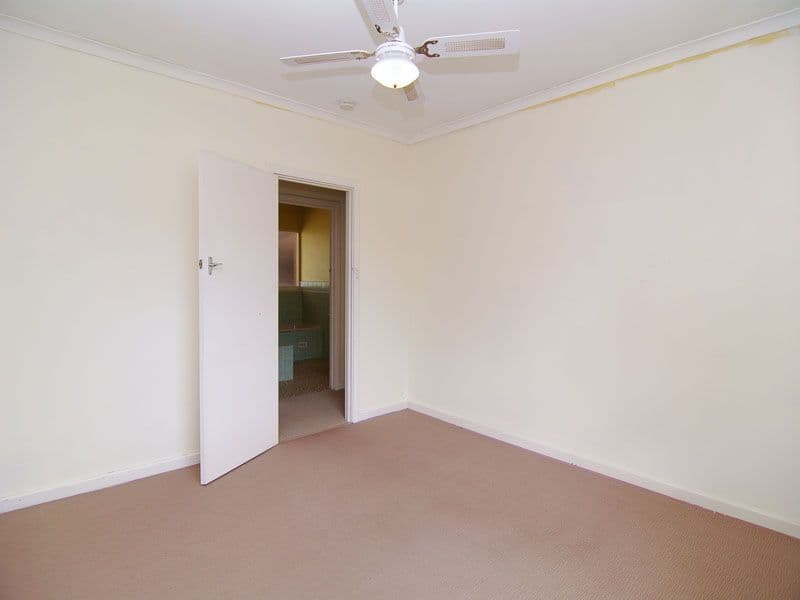 106 Shepherds Hill Road, BELLEVUE HEIGHTS SA 5050, Bellevue Heights - Thumbnail 7