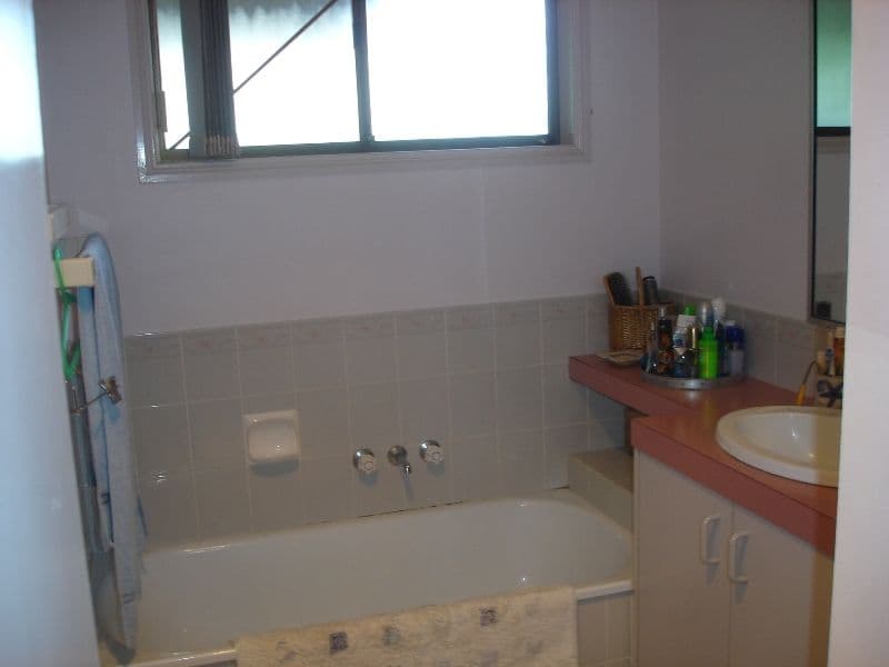 22 Buttler Street, BELLBIRD PARK QLD 4300, Bellbird Park - Thumbnail 4