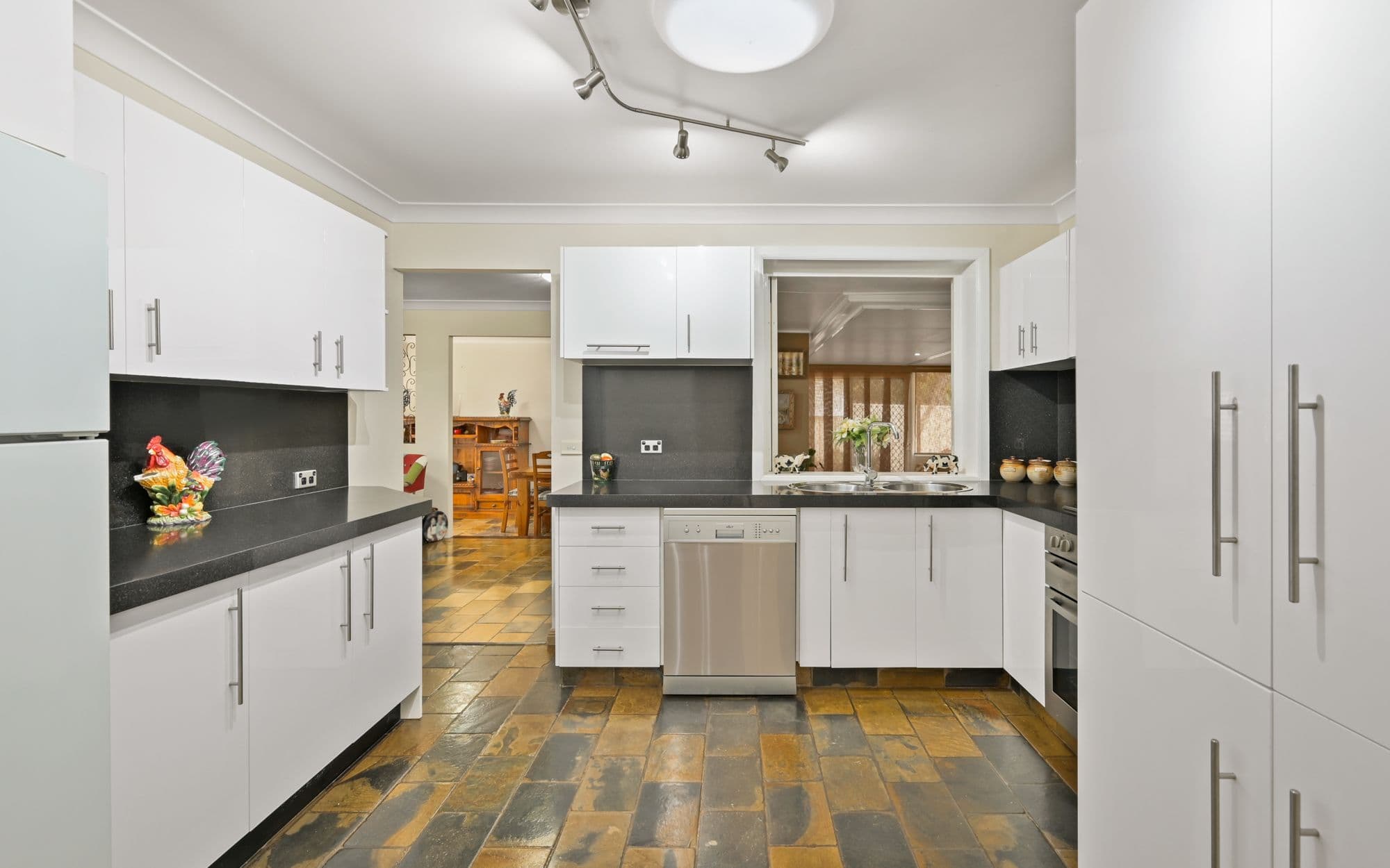 15 Waterworth Drive, Narellan Vale NSW 2567, Narellan Vale - Thumbnail 4