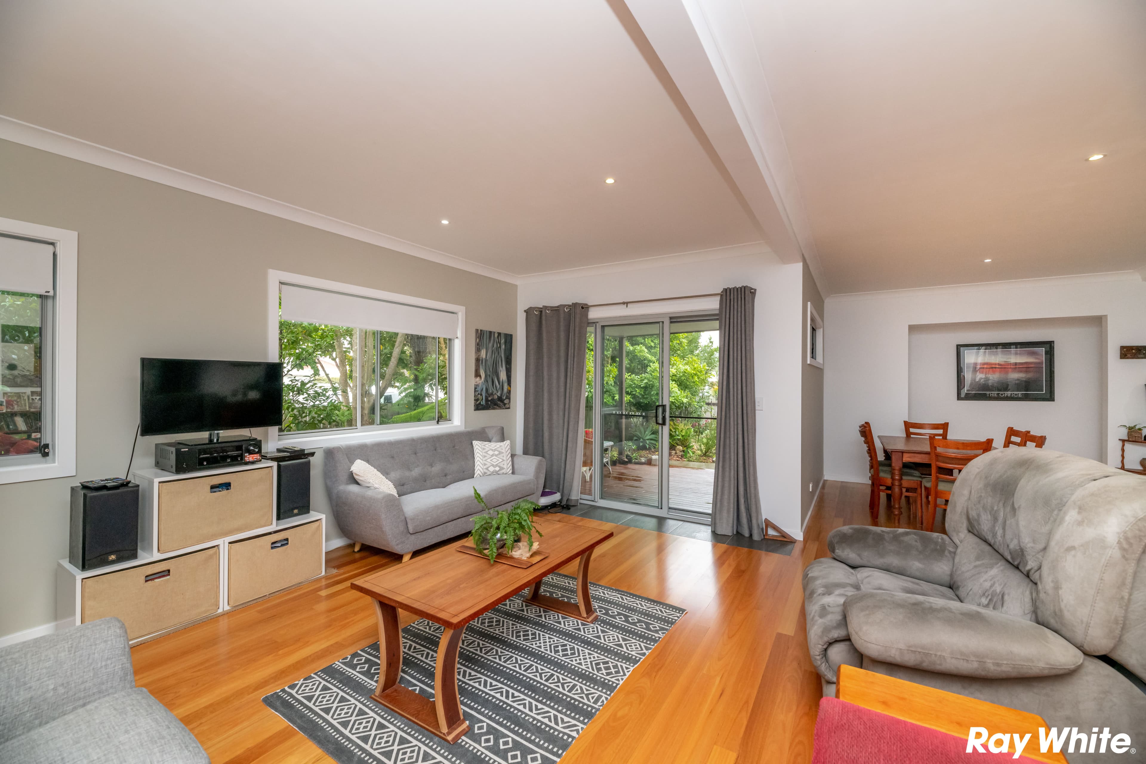 2 Douglas Avenue, Forster NSW 2428, Forster - Thumbnail 4
