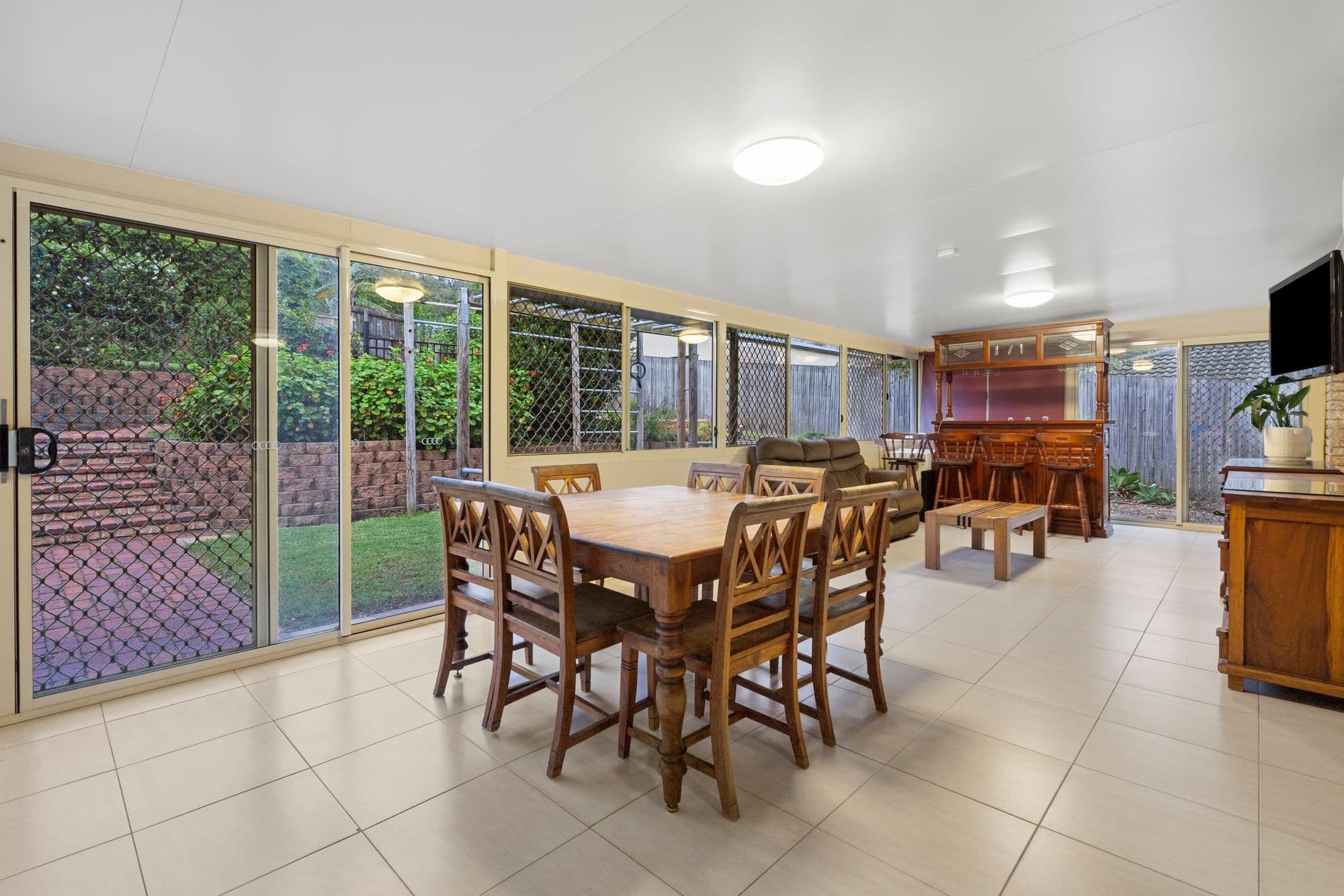 295 Mount Warren Boulevard, Mount Warren Park QLD 4207, Mount Warren Park - Thumbnail 8