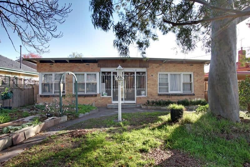 11 Ward Avenue, OAKLEIGH SOUTH VIC 3167, Oakleigh South - Image 1