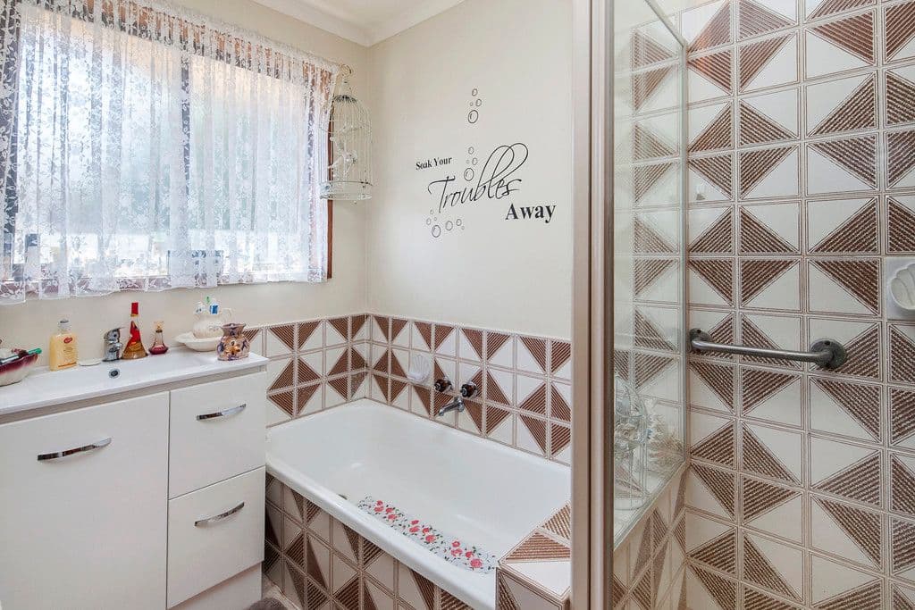 40 Alexandra Close, Sebastopol VIC 3356, Sebastopol - Thumbnail 6