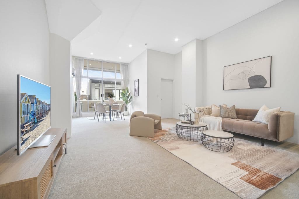 216/1 Missenden Road, Camperdown - Image 1