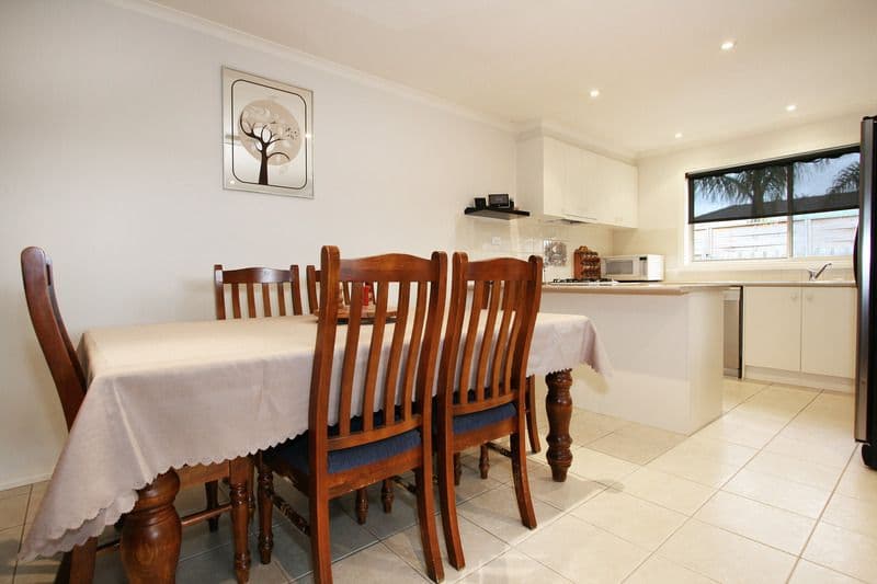 75 Nimblefoot Way, LILYDALE VIC 3140, Lilydale - Thumbnail 3