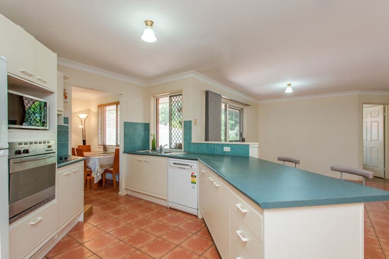 16 Augusta Crescent, Forest Lake QLD 4078, Forest Lake - Thumbnail 5