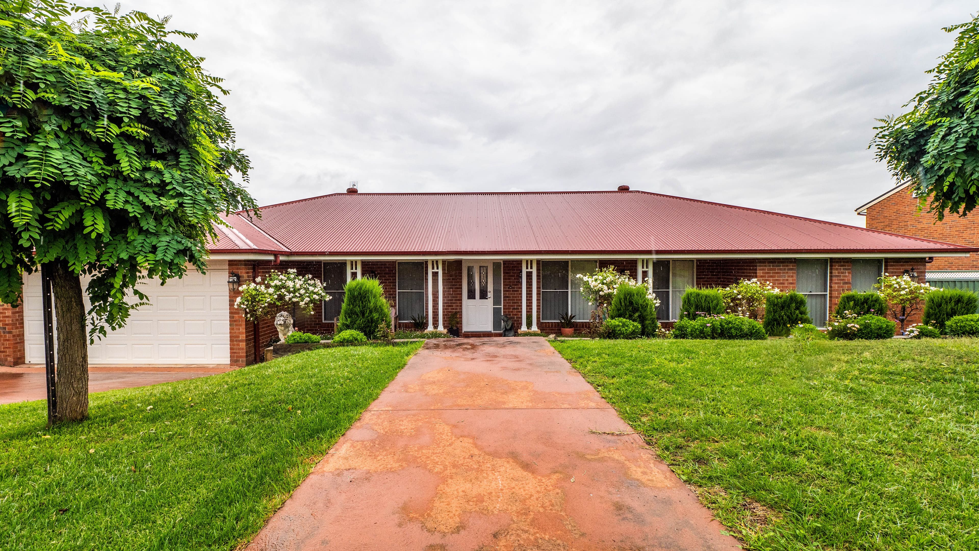 25 Hillcrest Avenue, Lithgow NSW 2790, Bowenfels - Image 1