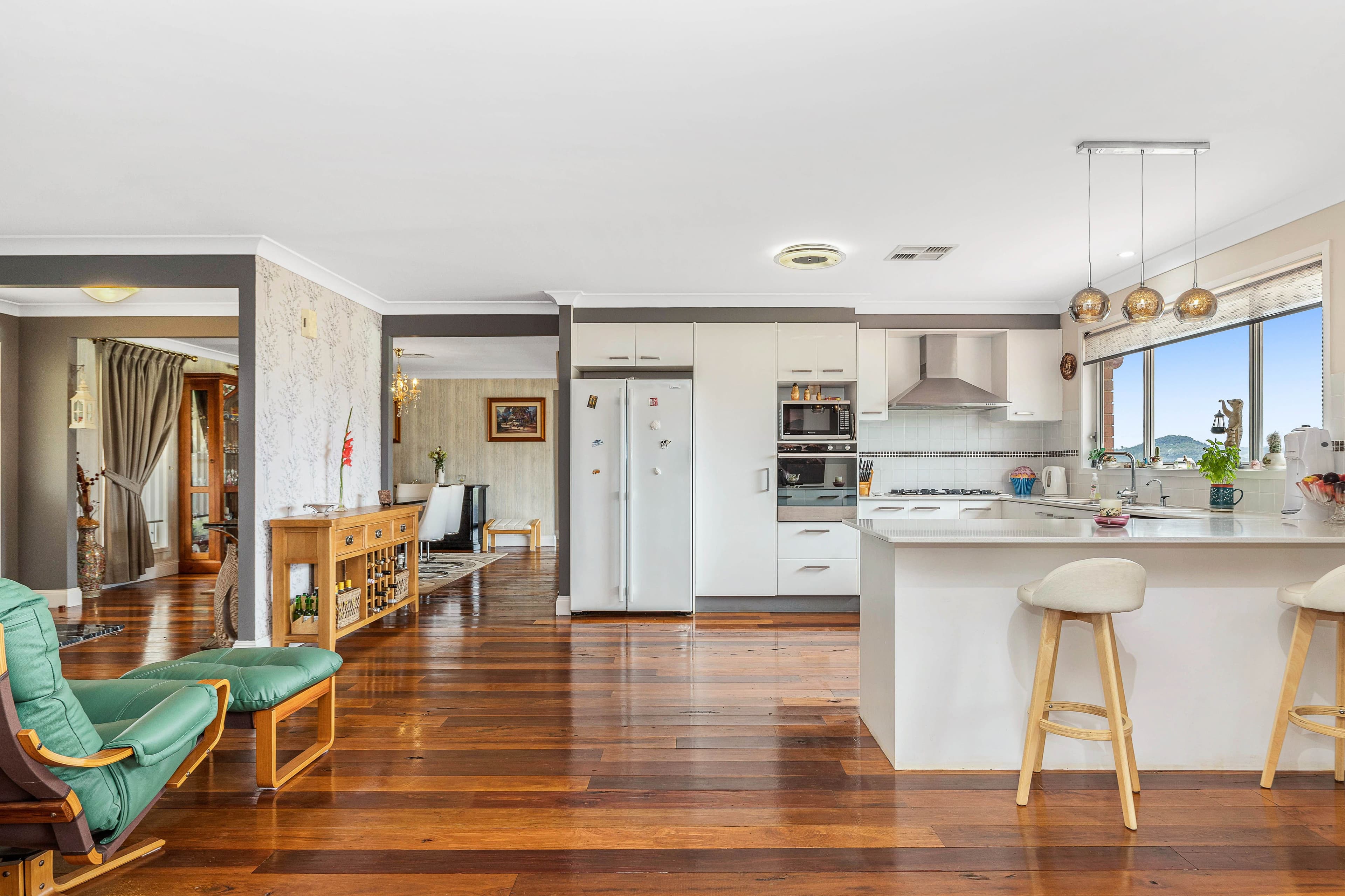 25 Hillcrest Avenue, Lithgow NSW 2790, Bowenfels - Thumbnail 2