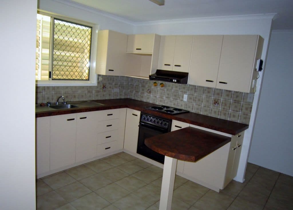 2 Baldwin Crescent, AVOCA QLD 4670, Avoca - Thumbnail 4