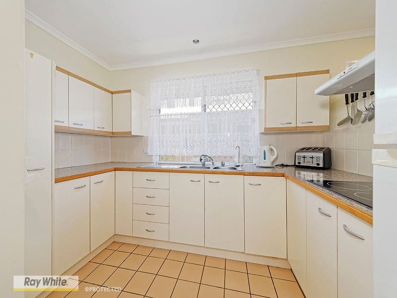 70 Dalton Street, Kippa-Ring QLD 4021, Kippa-Ring - Thumbnail 5
