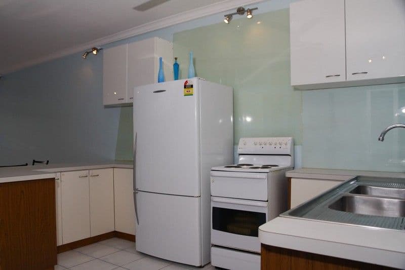 16 Vanderlin Drive, WAGAMAN NT 0810, Wagaman - Thumbnail 2