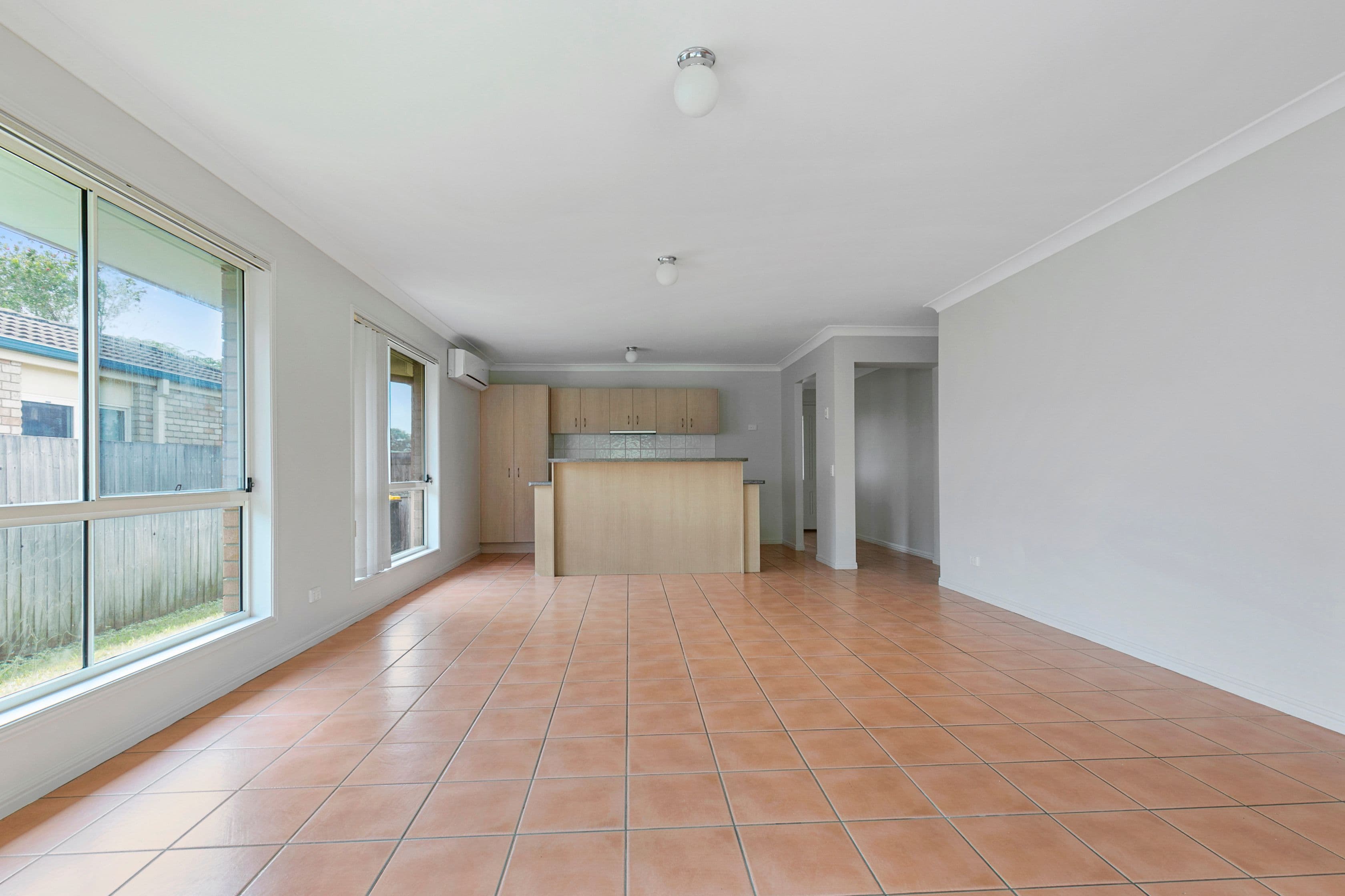 37 Pinewood Street, Wynnum West QLD 4178, Wynnum West - Thumbnail 4