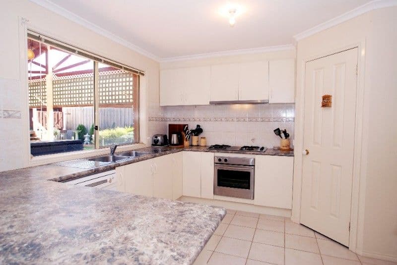 4 Woods Place, ROWVILLE VIC 3178, Rowville - Thumbnail 3