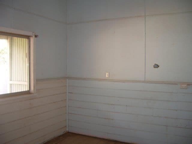 196 Ryan Street, BROKEN HILL NSW 2880, Broken Hill - Thumbnail 3