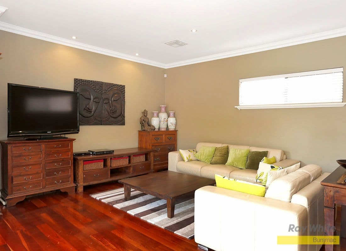 52 Lockwood Street, YOKINE WA 6060, Yokine - Thumbnail 4