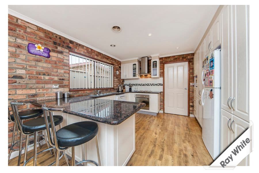 29 Bilkurra Street, QUEANBEYAN NSW 2620, Queanbeyan West - Thumbnail 3