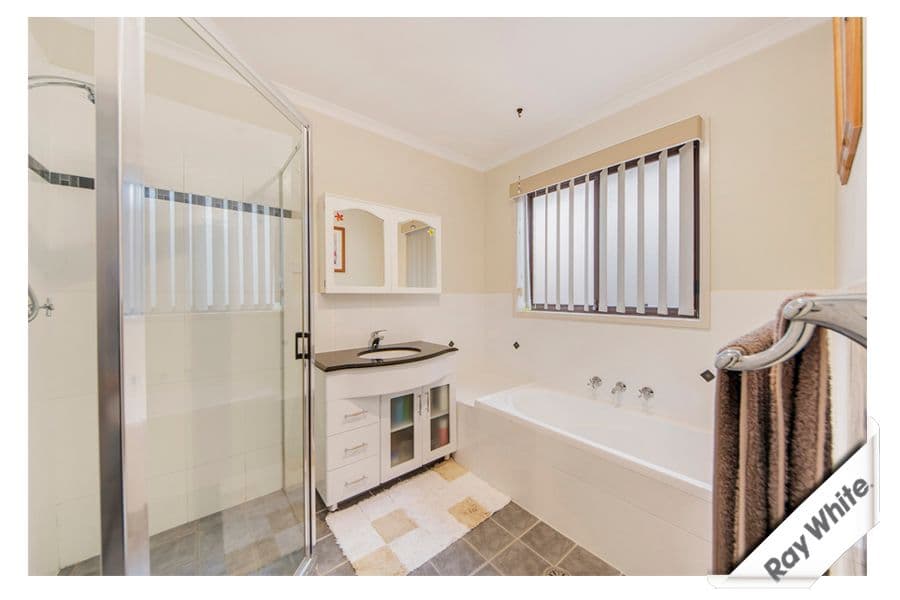 29 Bilkurra Street, QUEANBEYAN NSW 2620, Queanbeyan West - Thumbnail 7