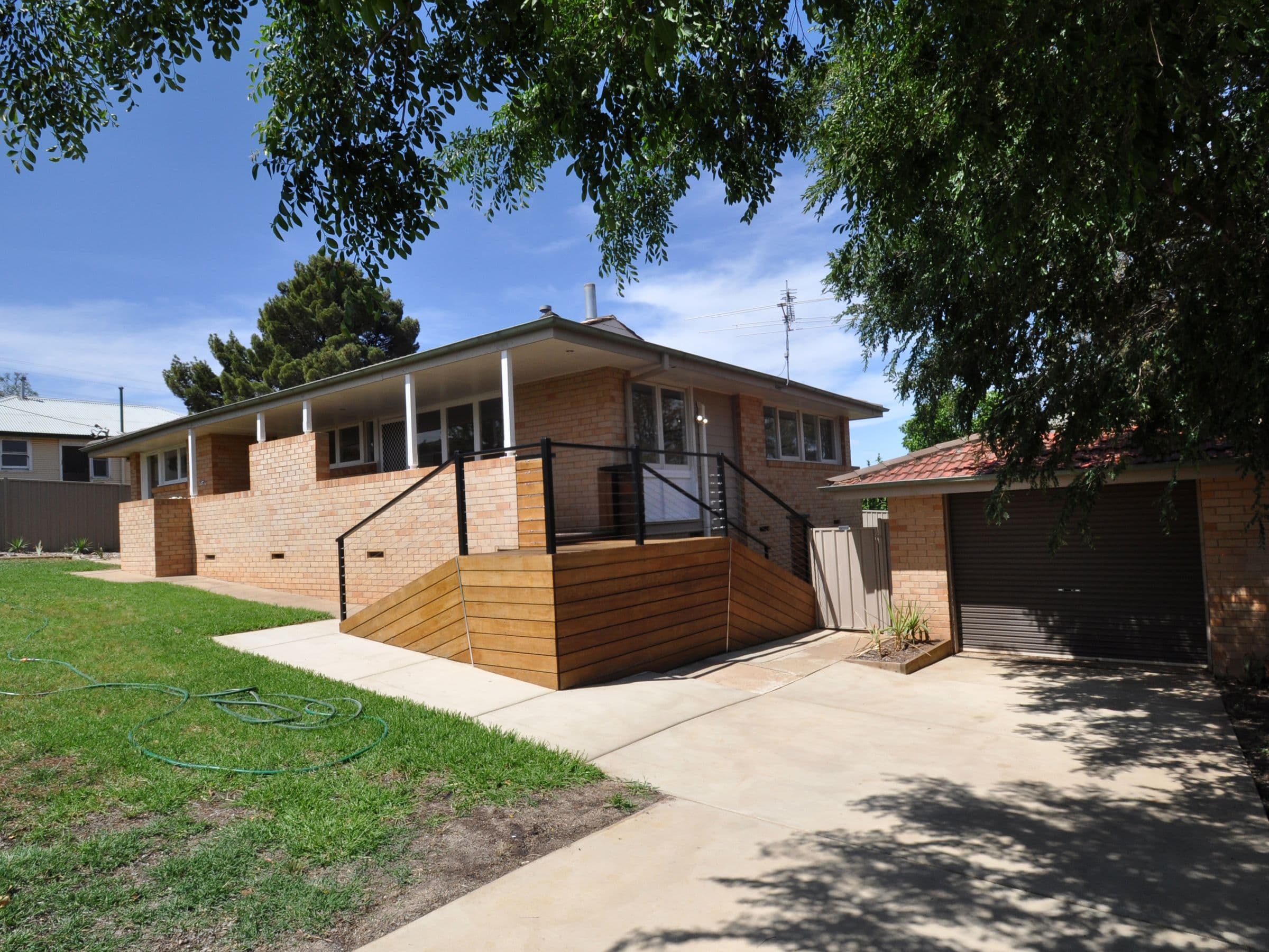 1 Beach Street, Junee - Image 1