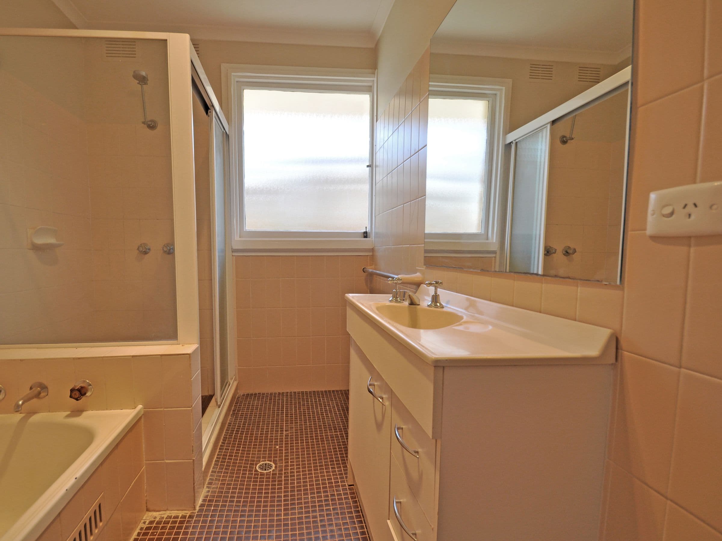 1 Beach Street, Junee - Thumbnail 7