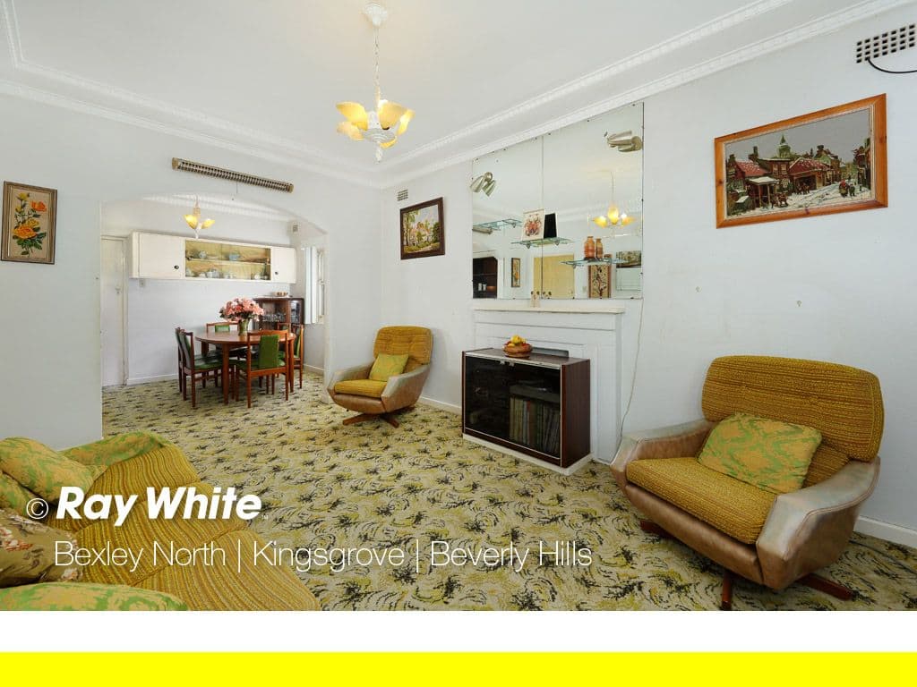 17 Turon Avenue, Kingsgrove - Thumbnail 2