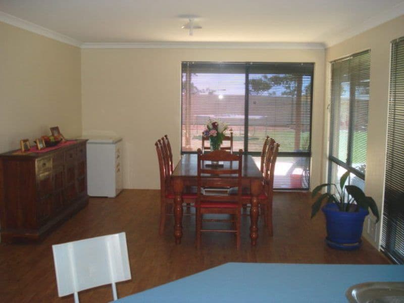 4 Stillwater Avenue, DRUMMOND COVE WA 6532, Drummond Cove - Thumbnail 3
