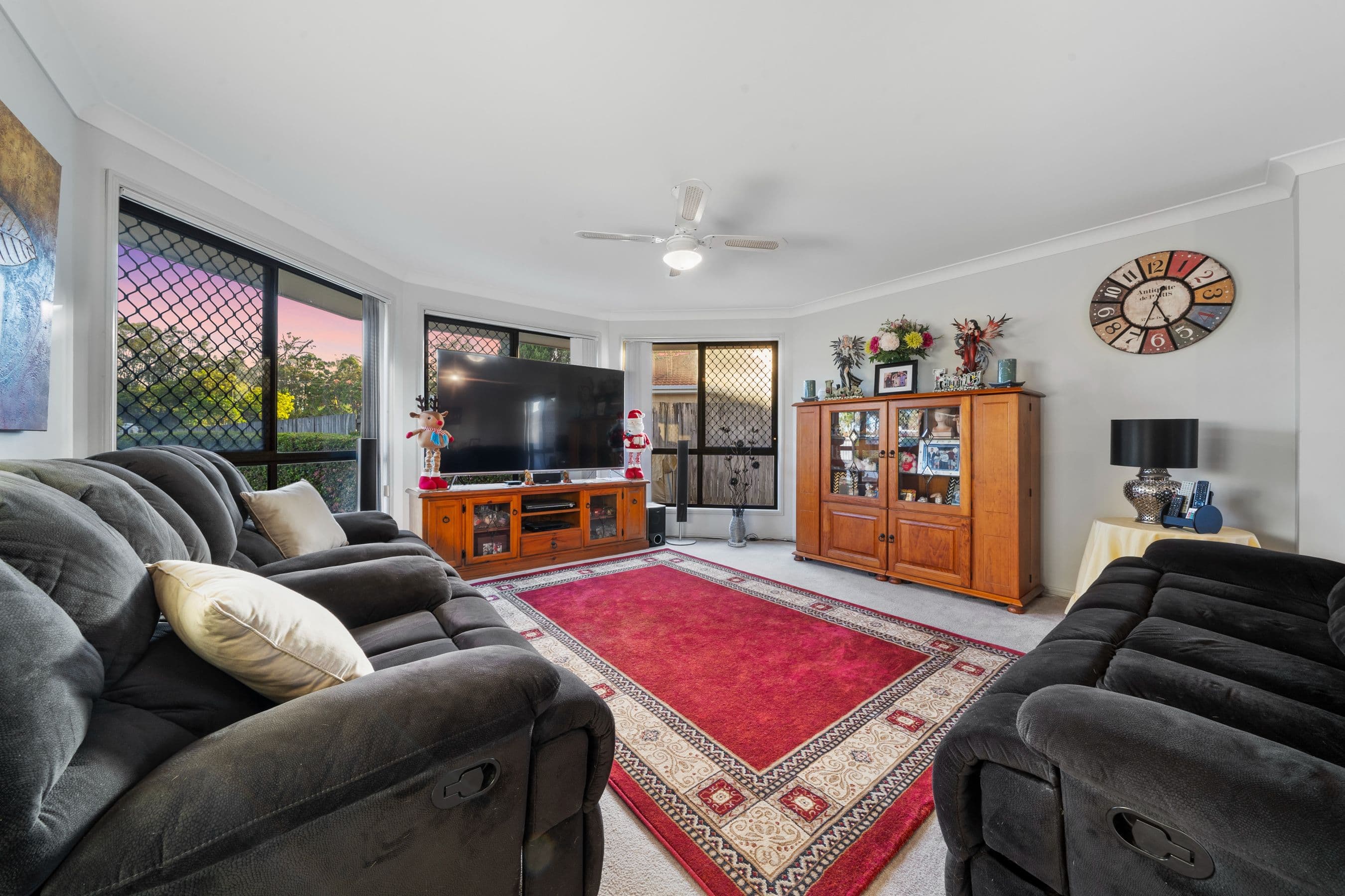 16 Waltham Street, Heritage Park QLD 4118, Heritage Park - Thumbnail 2