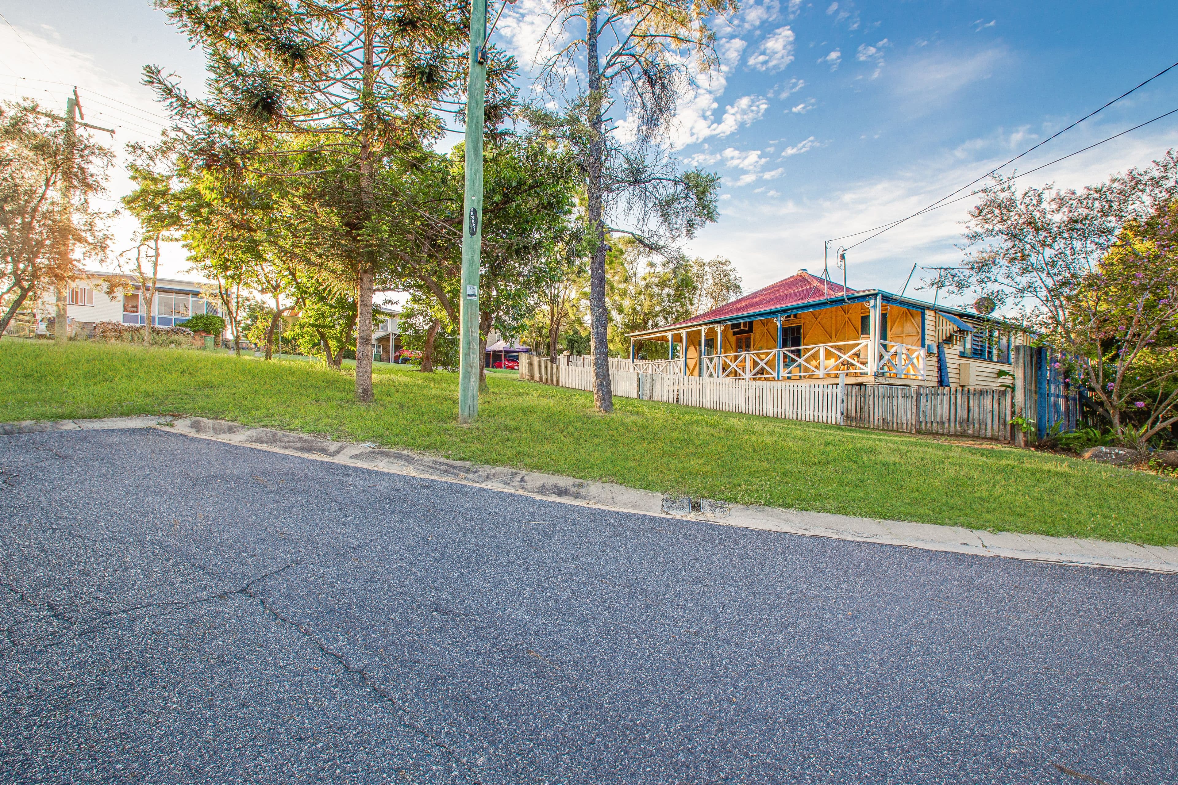 6 Woodgate Street, Churchill QLD 4305, Churchill - Thumbnail 2
