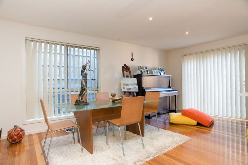 9 Alain Avenue, SOUTH MORANG VIC 3752, South Morang - Thumbnail 4