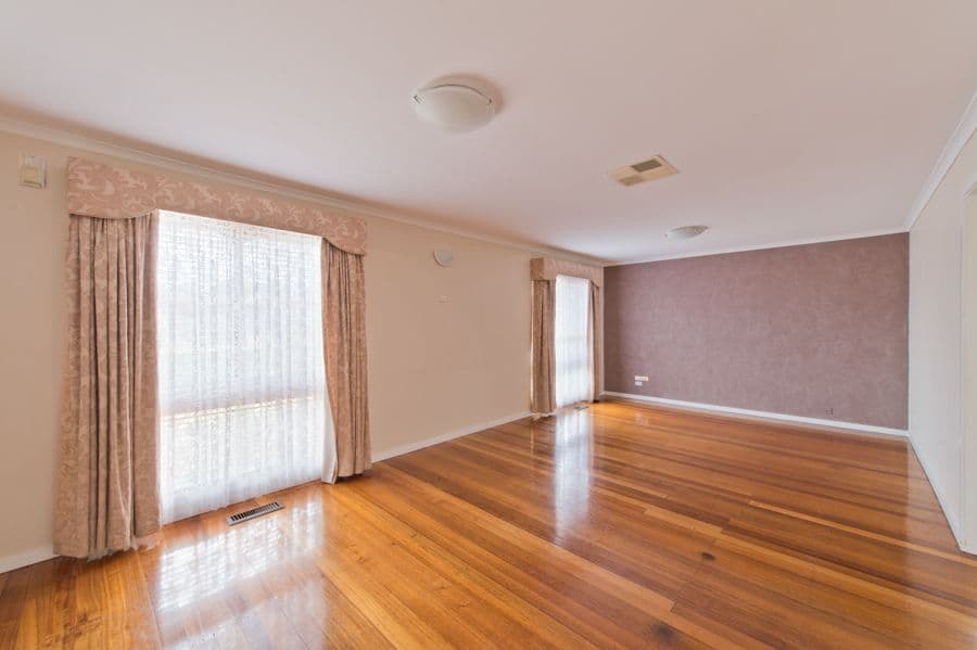 11 Bittern Street, MELTON VIC 3337, Melton - Thumbnail 5