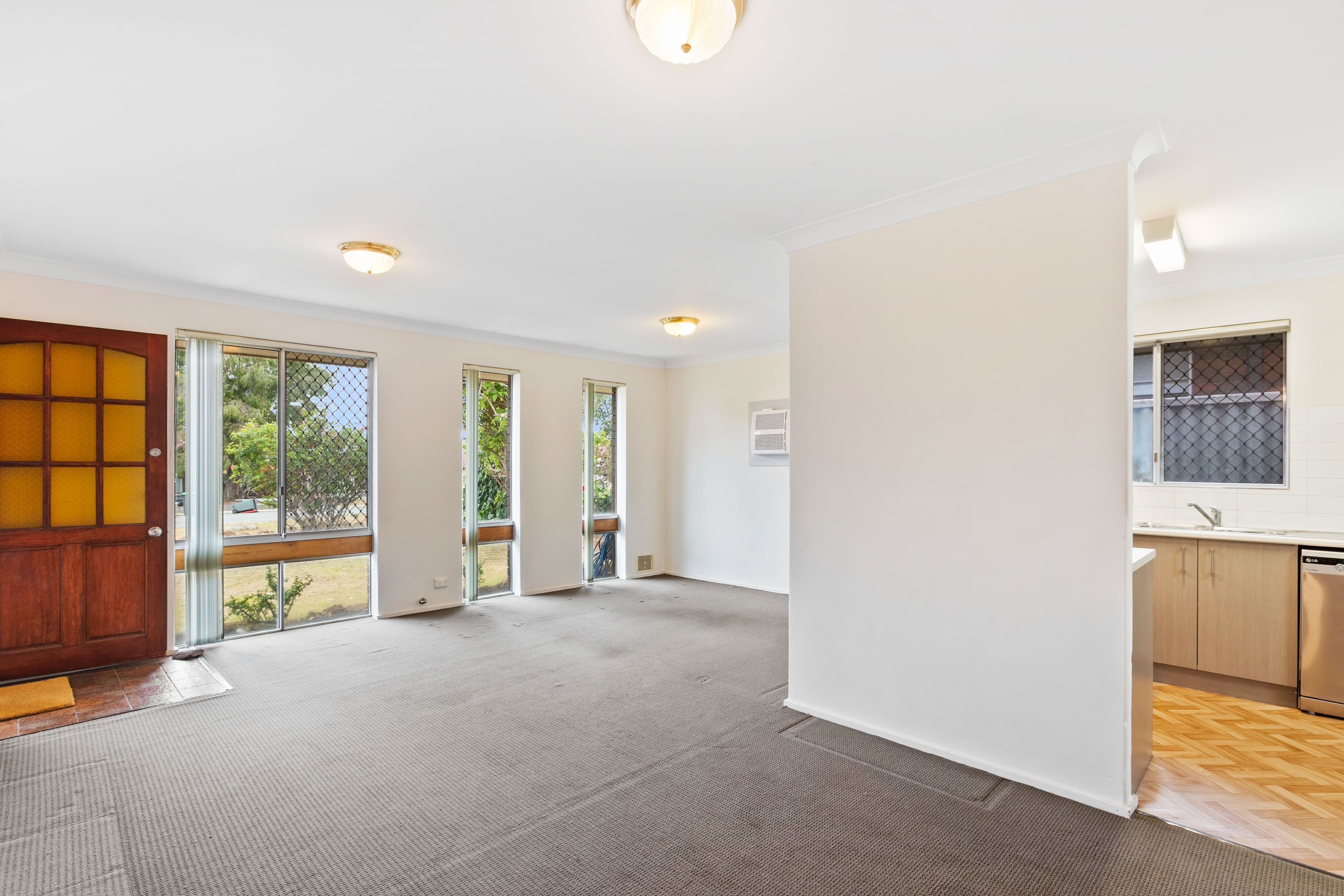 23 Tremont Place, Craigie WA 6025, Craigie - Thumbnail 4