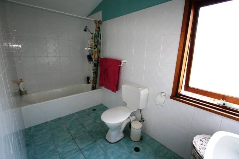 18 Valley View Road, WYOMING NSW 2250, Wyoming - Thumbnail 7