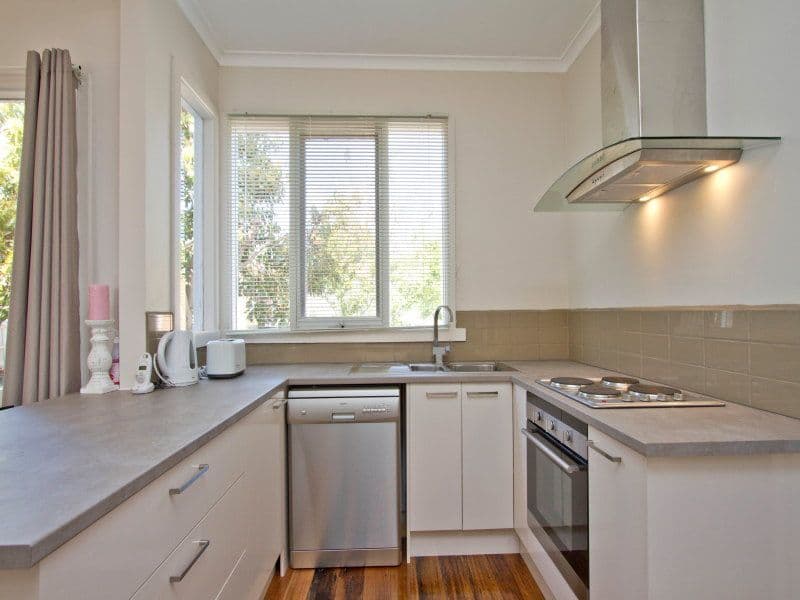 32 Coogee Avenue, FRANKSTON VIC 3199, Frankston - Thumbnail 2