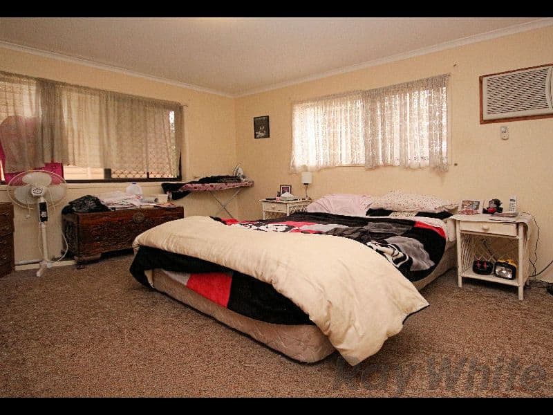 25 Stafford Street, BOOVAL QLD 4304, Booval - Thumbnail 5