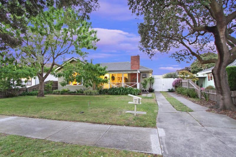 11 Alward Avenue, CLAYTON SOUTH VIC 3169, Clayton South - Image 1