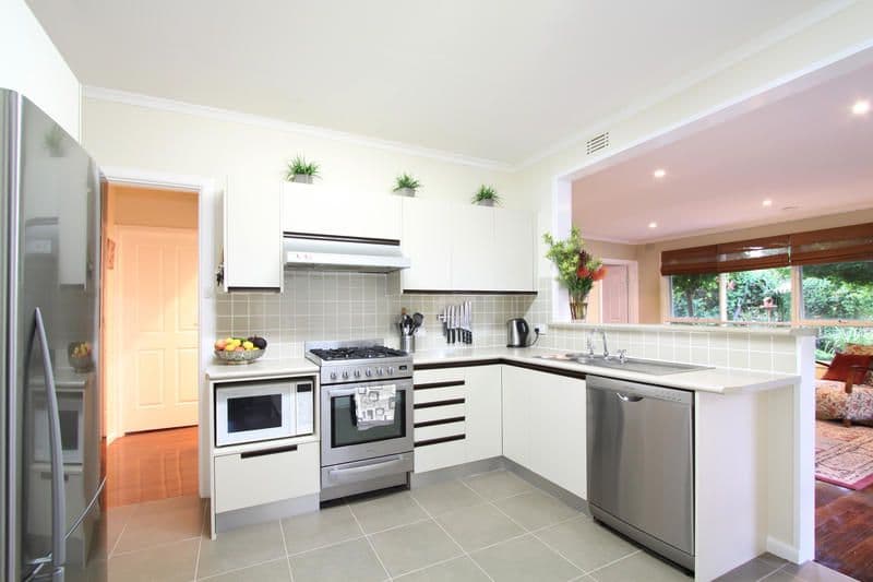 11 Alward Avenue, CLAYTON SOUTH VIC 3169, Clayton South - Thumbnail 2