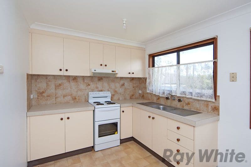 51 Pinehurst Way, BLUE HAVEN NSW 2262, Blue Haven - Thumbnail 2