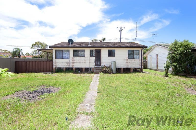 51 Pinehurst Way, BLUE HAVEN NSW 2262, Blue Haven - Thumbnail 8