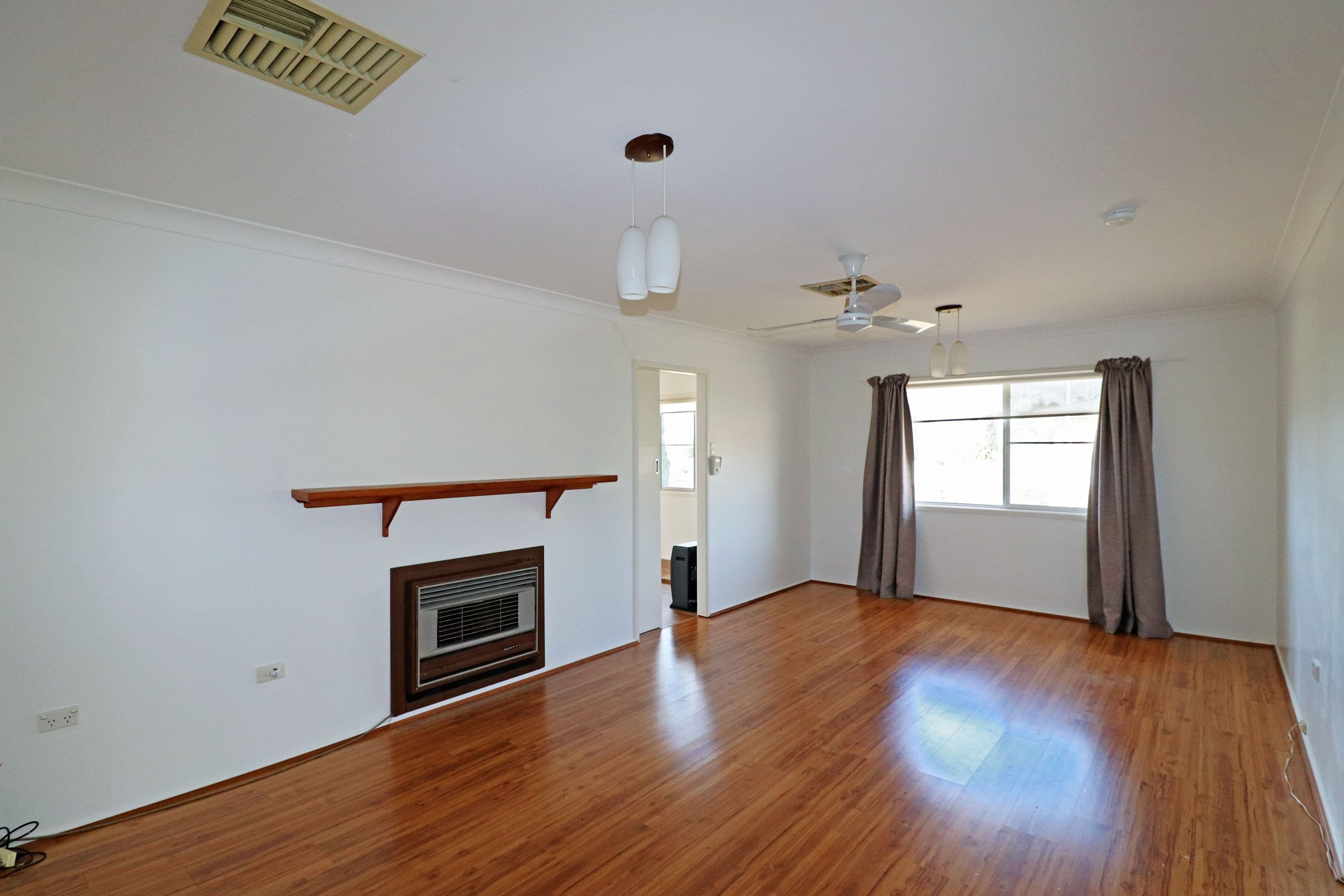 3 Wilkinson Street, Warwick QLD 4370, Warwick - Thumbnail 2