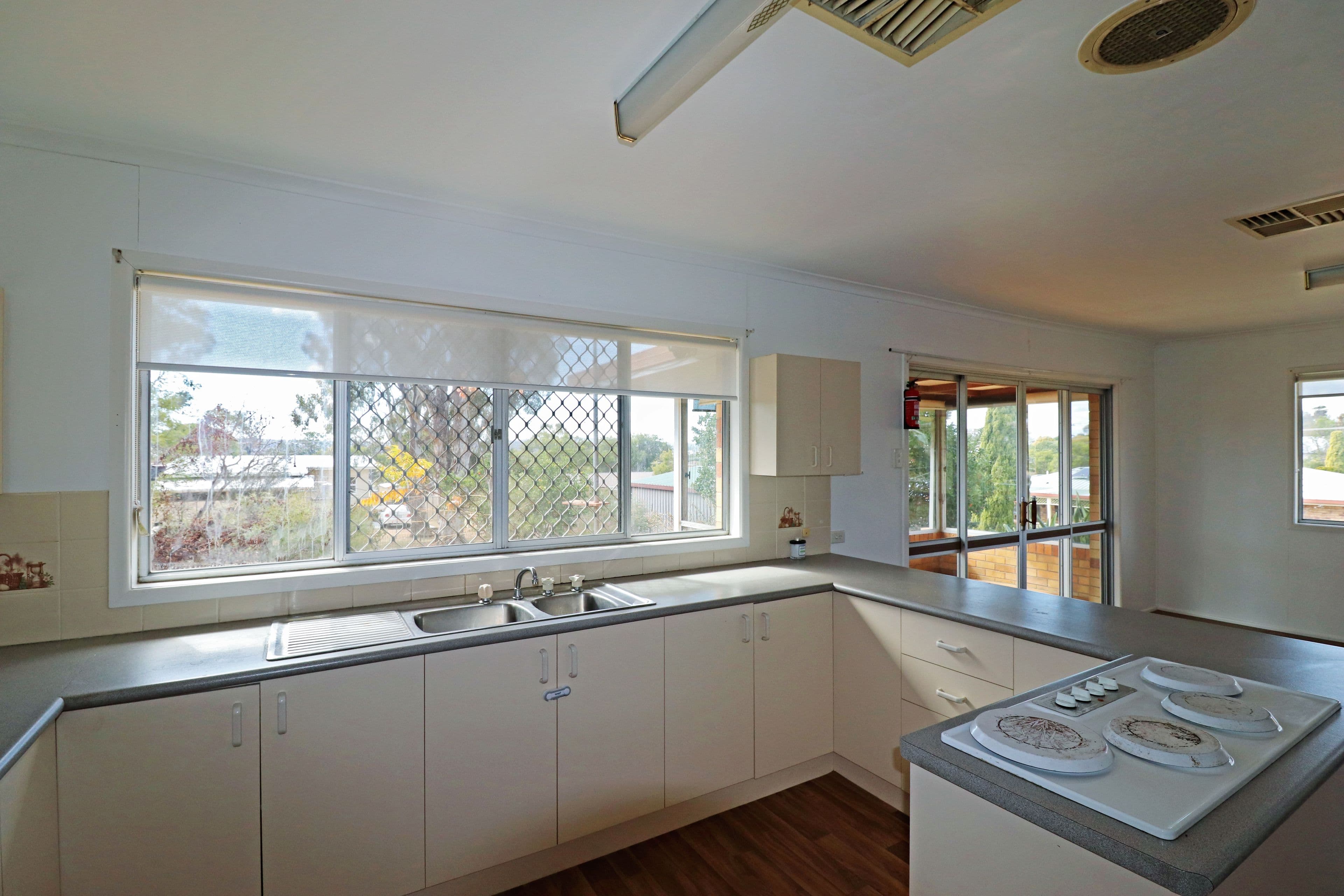 3 Wilkinson Street, Warwick QLD 4370, Warwick - Thumbnail 3