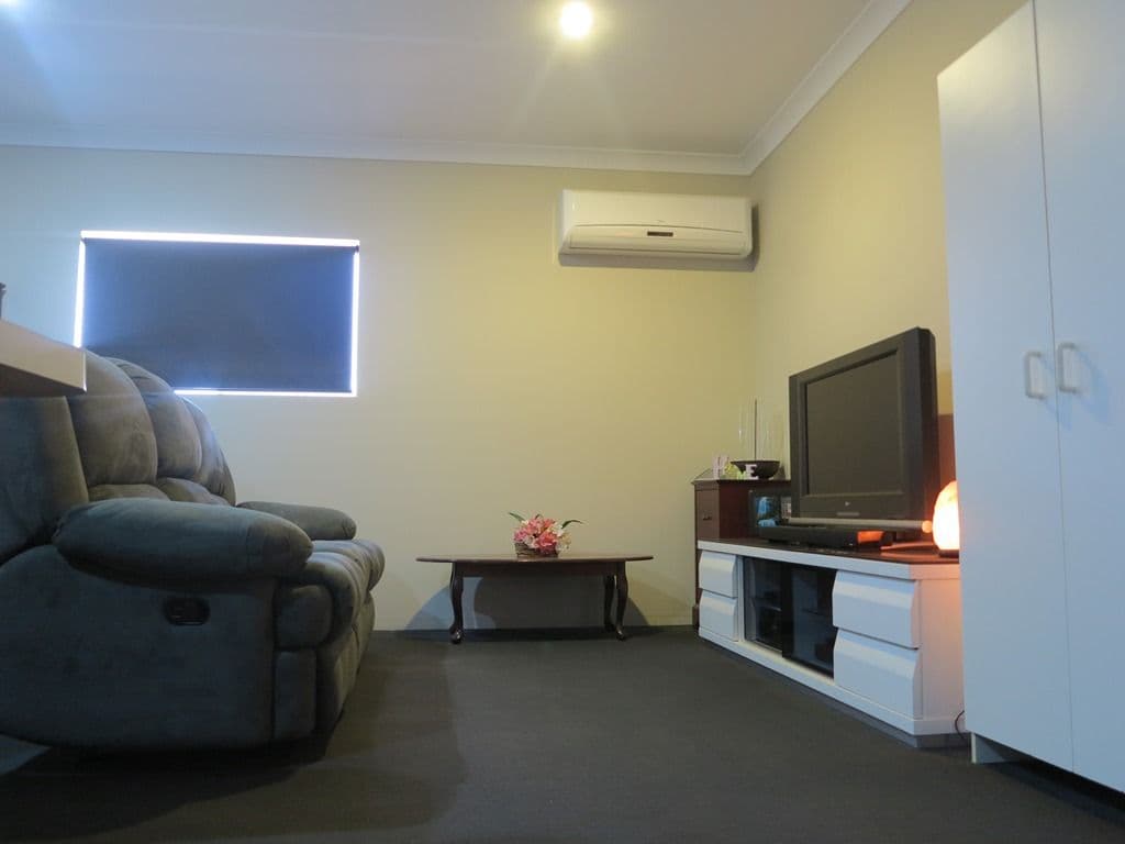 32 Pitchford Crest, WHITE PEAK WA 6532, White Peak - Thumbnail 3