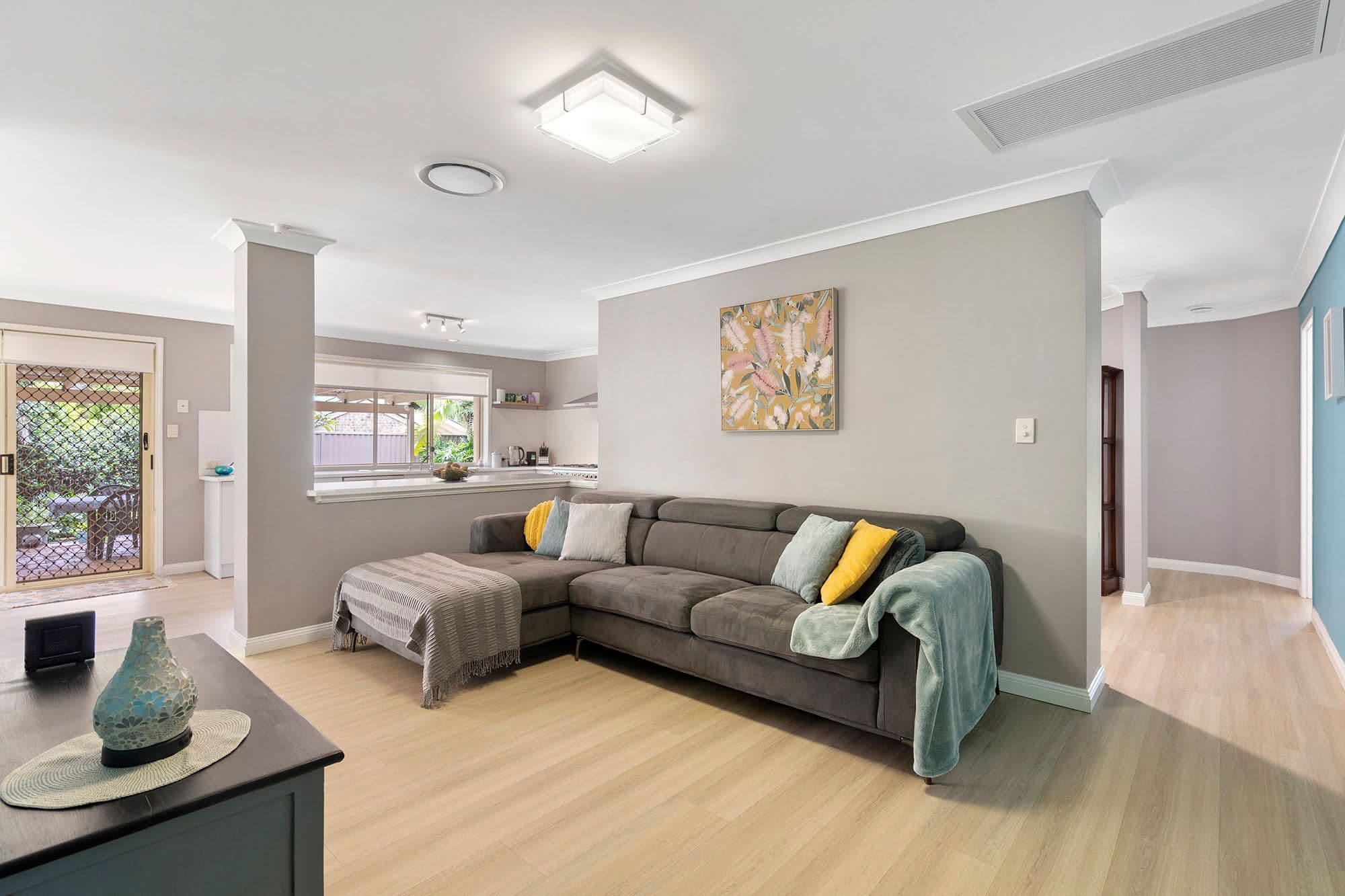 31 Chesterfield Crescent, Kuraby QLD 4112, Kuraby - Image 1