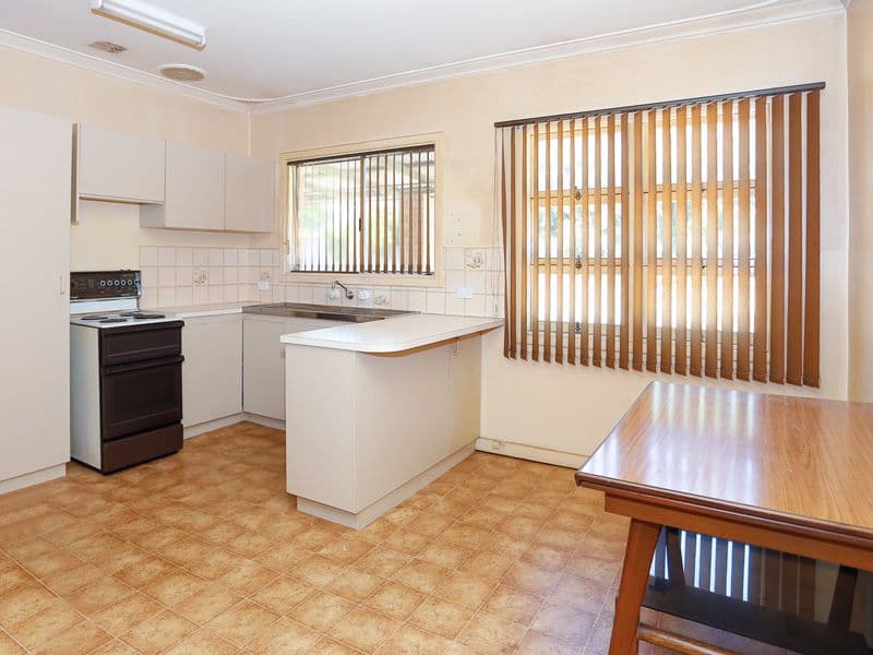 29 Frimley Way, MORLEY WA 6062, Morley - Thumbnail 3