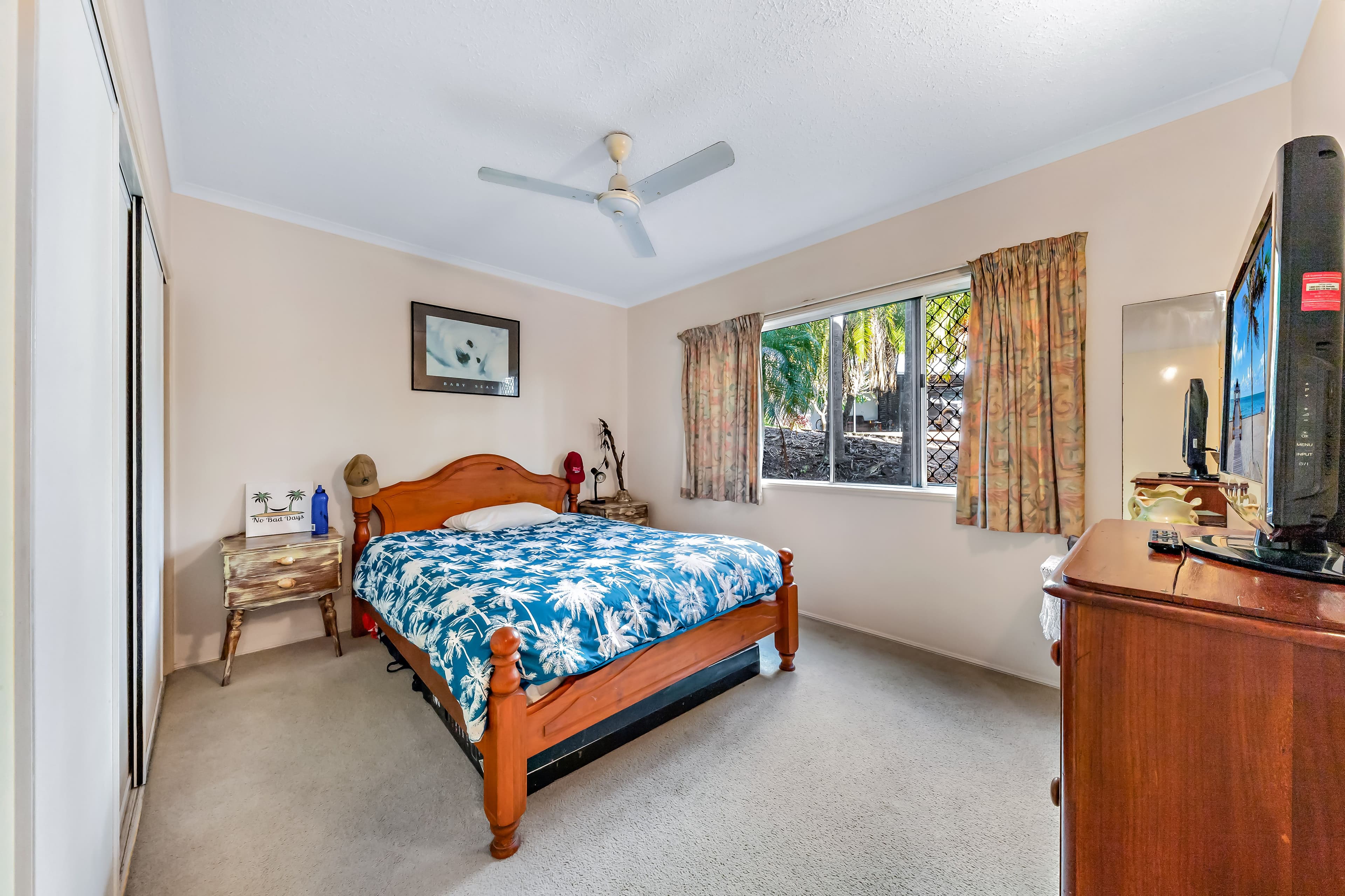 24 Island Drive, Cannonvale QLD 4802, Cannonvale - Thumbnail 7
